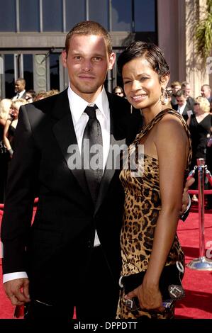 27 août 2006 - Los Angeles, Californie, USA - K49426.58E PRIME TIME EMMY awards TENUE AU Shrine Auditorium, LOS ANGELES, CALIFORNIE..08-28-2006. COVERUP PROD. / 2006.JUSTIN CHAMBERS(Image Crédit : © Globe Photos/ZUMAPRESS.com) Banque D'Images