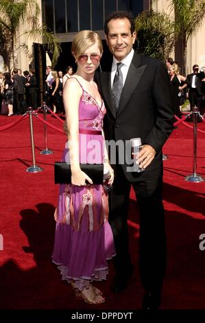 27 août 2006 - Los Angeles, Californie, USA - K49426.58E PRIME TIME EMMY awards TENUE AU Shrine Auditorium, LOS ANGELES, CALIFORNIE..08-28-2006. COVERUP PROD. / 2006.TONY SHALOUB.(Image Crédit : © Globe Photos/ZUMAPRESS.com) Banque D'Images