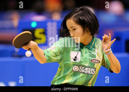 Tokyo Metropolitan Gymnasium, Tokyo, Japon. 15 Jan, 2014. Mima Ito, le 15 janvier 2014 - Tennis de Table : Tous les championnats du Japon Tennis de table féminin à Tokyo Metropolitan Gymnasium, Tokyo, Japon. Credit : AFLO SPORT/Alamy Live News Banque D'Images