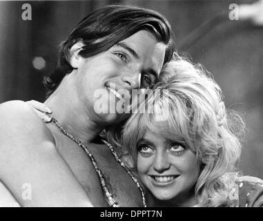 28 septembre 2006 - .EDWARDALBERTRETRO.EDWARD ALBERT ET Goldie Hawn dans ''LES PAPILLONS SONT LIBRES'' 1972.TV-FILM STILL. PHOTOS FOURNIES PAR CRÉDIT(Image : © Photos Globe/ZUMAPRESS.com) Banque D'Images