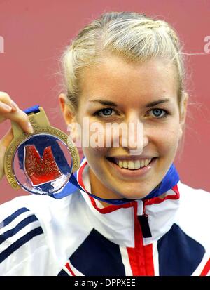 10 août 2006 - Stade Ullevi, Goteborg, Suède - MÉDAILLE AVEC LYNE REBBECA...Jour 4 championnats d'Europe d'ATHLÉTISME..REBBECA MÉDAILLE AVEC LYNE.800 MÈTRES....08-10-2006.K49273. - Crédit photos(Image : © Photos Globe/ZUMAPRESS.com) Banque D'Images