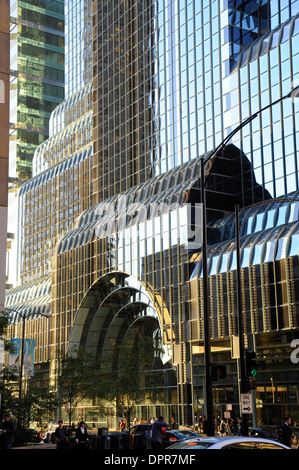 Les 42 étages Citigroup Center est l'entrée principale de la Richard B. Ogilvie Transportation Center Metra train station. Banque D'Images