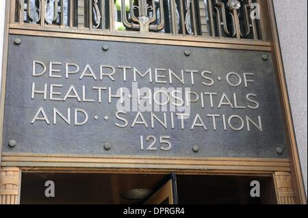 Apr 27, 2009 - Manhattan, New York, USA - l'entrée dans les bureaux du ministère de la santé, des hôpitaux et de l'assainissement dans la partie basse de Manhattan comme le nombre de cas de grippe porcine à New York a augmenté à 28. (Crédit Image : Â© Bryan Smith/ZUMA Press) RESTRICTIONS : * New York * hors droits Journaux Banque D'Images