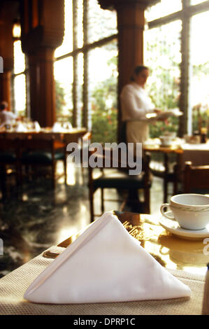 Dec 30, 2008 - Le Caire, Égypte - un restaurant près de les grandes pyramides de Gizeh, en Egypte. (Crédit Image : © Rafael Ben-Ari/Caméléons Eye/ZUMA Press) RESTRICTIONS : Date inconnue ! Banque D'Images