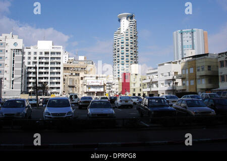 Dec 31, 2008 - Tel Aviv, Israël - Tel Aviv toits des bâtiments. (Crédit Image : © Rafael Ben-Ari/Caméléons Eye/ZUMA Press) Banque D'Images