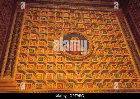 Un trompe l'œil dans l'intérieur de la cité médiévale de la cathédrale Sainte-Cécile, Albi, France Banque D'Images