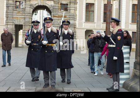 Château des gardes au Château de Prague, Hradcany ou siège du président tchèque. République tchèque Banque D'Images