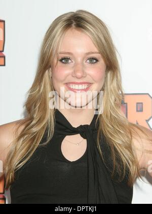 19 févr. 2009 - Los Angeles, Californie, USA - Actrice JULIANNA GUILL au 'Fired Up' Los Angeles Premiere tenue à Pacific Theatres Culver Stadium, à Los Angeles. (Crédit Image : Â© Paul Fenton/ZUMA Press) Banque D'Images