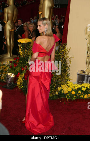 Feb 22, 2009 - Hollywood, Californie, USA - modèle Heidi Klum arrivant à la 81e Academy Awards annuel tenu à le Kodak Theatre à Hollywood. (Crédit Image : © Paul Fenton/ZUMA Press) Banque D'Images