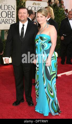 Jan 11, 2009 - Los Angeles, Californie, USA - l'Acteur Ricky Gervais et épouse à la 66e Golden Globes 2009 - Salle de presse tenue à l'hôtel Beverly Hilton (crédit Image : Â© Frank Foden/ZUMA Press) Banque D'Images