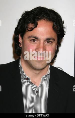Mar 21, 2009 - Los Angeles, Californie, USA - écrivain GABE SACHS à la fête de fin de saison 90210 tenue à Coco De Ville restaurant, Hollywood. (Crédit Image : Â© Paul Fenton/ZUMA Press) Banque D'Images