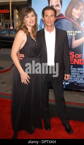 Apr 27, 2009 - Los Angeles, Californie, USA - actrice Jennifer Garner et l'acteur Matthew MCCONAUGHEY au 'fantômes du passé Girfriends' Los Angeles Premiere tenue au Grauman's Chinese Theatre, à Hollywood. (Crédit Image : Â© Paul Fenton/ZUMA Press) Banque D'Images