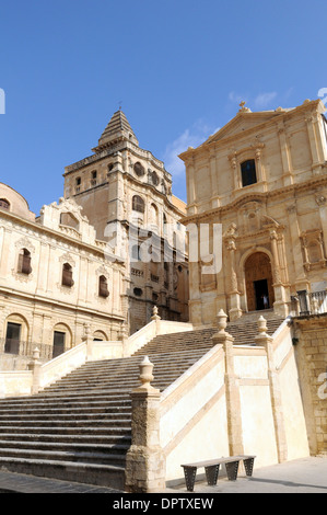 Dans l'église St. Salvatore Noto, la ville baroque inscrite au patrimoine mondial de l'unesco, Sicile Banque D'Images