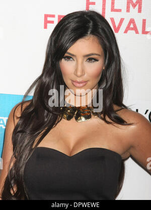 Apr 27, 2009 - New York, NY, USA - Kim Kardashian lors de la première de "Wonderful World" à la 8e édition du Festival du film de Tribeca. (Crédit Image : © Dan Herrick/KPA-Zuma Zuma/presse) Banque D'Images