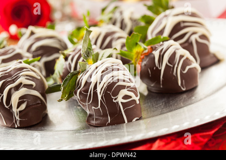 Gourmet des fraises au chocolat pour la Saint-Valentin Banque D'Images