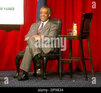 Apr 03, 2009 - New York, New York, USA - REV. AL SHARPTON assiste à la 11e conférence annuelle du Réseau national d'action s'est tenue à l'hôtel Sheraton New York Hotel. (Crédit Image : Â© Nancy/Kaszerman ZUMA Press) Banque D'Images