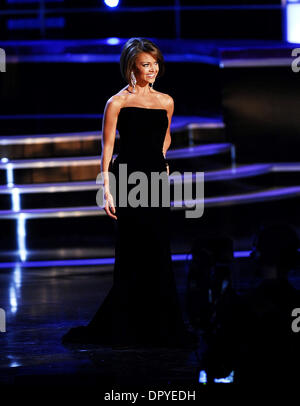 Jan 24, 2009 - Las Vegas, Nevada, USA - JACKIE GEIST, Miss Californie, au cours de l'usage de soirée partie de la concurrence de la Miss America Pageant 2009 au Planet Hollywood Resort & Casino. (Crédit Image : © Valerie Nerres/ZUMA Press) Banque D'Images