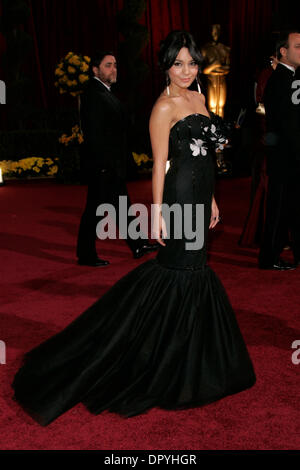 Feb 22, 2009 - Hollywood, Californie, USA - actrice Vanessa Hudgens arrivant à la 81e Academy Awards annuel tenu à le Kodak Theatre à Hollywood. (Crédit Image : © Lisa O'Connor/ZUMA Press) Banque D'Images