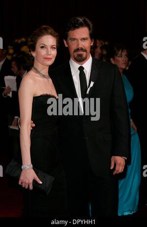 Feb 22, 2009 - Hollywood, Californie, USA - actrice Diane Lane et Josh Brolin arrivant à la 81e Academy Awards annuel tenu à le Kodak Theatre à Hollywood. (Crédit Image : © Lisa O'Connor/ZUMA Press) Banque D'Images