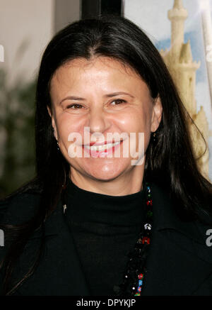 Dec 7, 2008 - Hollywood, Californie, USA - Actrice TRACEY ULLMAN arrivant à 'l'histoire d' Despereaux Première mondiale tenue à l'Arclight Cinemas. (Crédit Image : © Lisa O'Connor/ZUMA Press) Banque D'Images