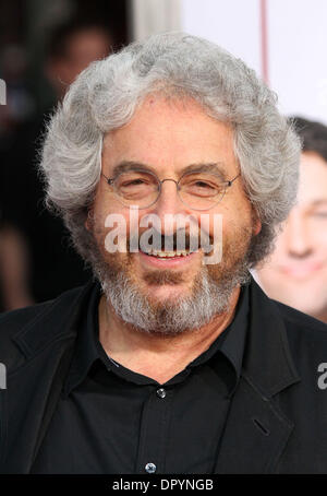 Mar 17, 2009 - Westwood, Californie, USA - acteur harold ramis arrivant à "I Love You, Man' Los Angeles Premiere tenue au Mann Village Theatre. (Crédit Image : © Lisa O'Connor/ZUMA Press) Banque D'Images