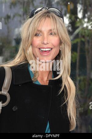 Mar 22, 2009 - Universal City, California, USA - Actrice HEATHER THOMAS arrivant à la 'Monsters vs Aliens' Los Angeles Premiere tenue à l'Amphithéâtre Gibson. (Crédit Image : Â© Lisa O'Connor/ZUMA Press) Banque D'Images