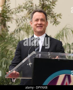 Apr 14, 2009 - Hollywood, Californie, USA - Acteur Tom Hanks célèbre George Harrison honoré à titre posthume avec étoile sur Walk of Fame à Hollywood. (Crédit Image : Â© Lisa O'Connor/ZUMA Press) Banque D'Images
