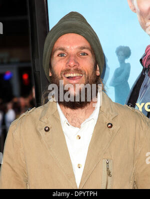 Apr 27, 2009 - Hollywood, Californie, USA - Musicien MISHKA arrivant pour les fantômes d'Amies passé' Première mondiale tenue au Grauman's Chinese Theatre. (Crédit Image : © Lisa O'Connor/ZUMA Press) Banque D'Images