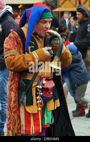 Street-Performer, Marché de Noël médiéval, Munich, Allemagne Banque D'Images