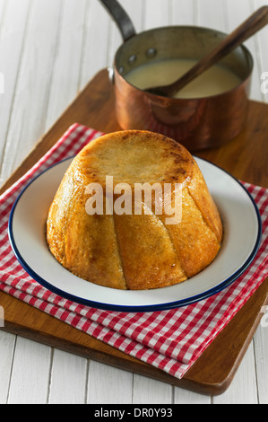 Charlotte aux pommes. Dessert traditionnel Banque D'Images