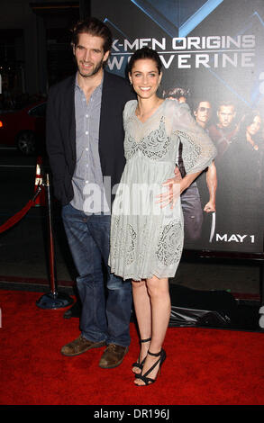 Le Los Angeles Première de ''X-Men Origins Wolverine'' tenue à l'Grauman's Chinese Theatre à Hollywood, Californie Le 28 avril 2009.Le Los Angeles Première de ''X-Men Origins Wolverine'' tenue à l'Grauman's Chinese Theatre à Hollywood, Californie Le 28 avril 2009.Photo par Phil-Roach-Ipol Photos Globe.J14036PR.Amanda Peet (crédit Image : © Phil Roach/Globe Photos/ZUMAPRESS. Banque D'Images