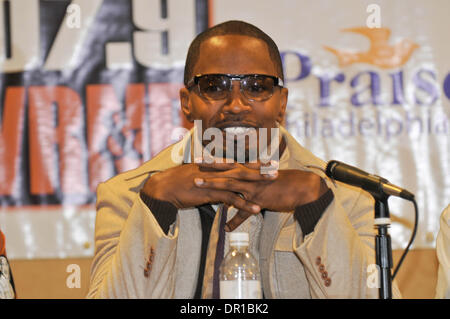 Mar 15, 2009 - Philadelphie, Pennsylvanie, USA - l'acteur et chanteur Jamie Foxx menant une discussion du groupe 'Black' Hollywood à la 2e Conférence annuelle de musique & Divertissement à Philadelphie. (Crédit Image : © Ricky Fitchett/ZUMA Press) Banque D'Images