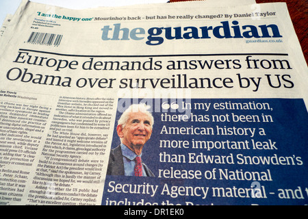 Le journal Guardian titre NSA "l'Europe exige des réponses d'Obama sur surveillance" Edward Snowden Daniel Ellsberg Londres UK 11th 11 juin 2013 Banque D'Images