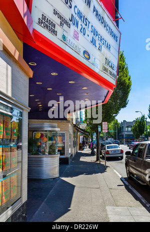 Théâtre sur la 4e Avenue à l'Est dans le centre-ville historique d'Olympia, Washington , États-Unis Banque D'Images