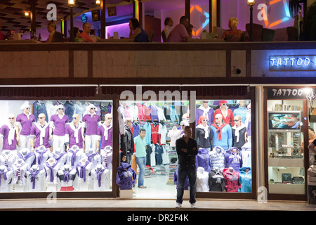 Magasin de vêtements, side, côte méditerranéenne, la Turquie, l'Asie Banque D'Images