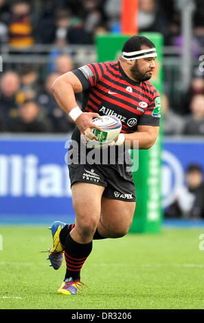 Hendon, Londres, Royaume-Uni. 18 janvier, 2014. James Johnston de Sarrasins responsable de l'avant lors de la Heineken Cup match entre sarrasins et Connacht Rugby de Allianz Park Stadium le 118, Crédit : Action Plus Sport/Alamy Live News Banque D'Images