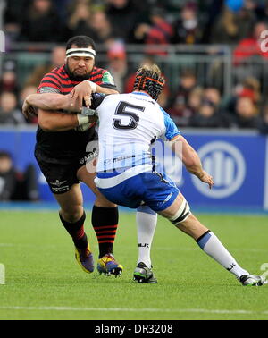 Hendon, Londres, Royaume-Uni. 18 janvier, 2014. James Johnston de Sarrasins responsable de l'avant lors de la Heineken Cup match entre sarrasins et Connacht Rugby de Allianz Park Stadium le 118, Crédit : Action Plus Sport/Alamy Live News Banque D'Images