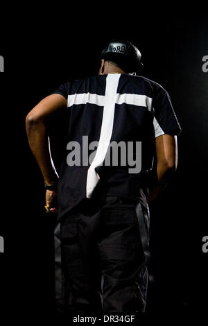 Uncasville, Connecticut, USA. 18 janvier, 2014. 17 janvier, 2014 ; Jay-Z effectue durant son Tour du Monde de la Magna Carta au Mohegan Sun Arena. Anthony Nesmith/CSM/Alamy Live News Banque D'Images