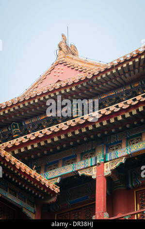 Détails de toiture en Temple de Yonghe également connu sous le nom de Lamaserie Yonghe ou simplement le Temple Lama à Beijing, Chine