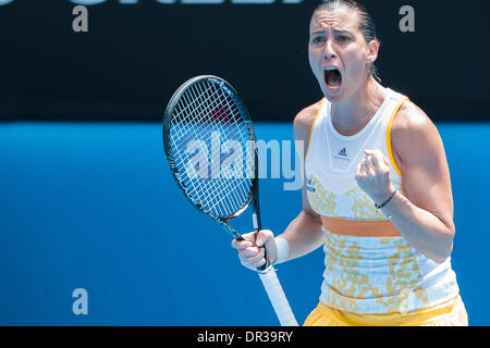 Melbourne, Victoria, Australie. 19 Jan, 2014. 19 janvier 2014 : 28e seed Flavia PENNETTA (ITA) en action dans un 4ème match contre 9ème Angelique KERBER de semences (GER) au jour 7 de l'Australian Open 2014 Tournoi de tennis du grand chelem à Melbourne Park, Melbourne, Australie. Bas Sydney/Cal Sport Media/Alamy Live News Banque D'Images