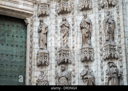 Porte de la Cathédrale de Séville, Espagne Banque D'Images