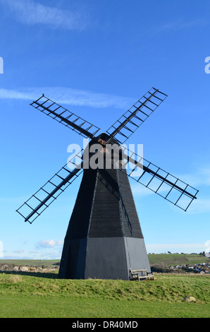 Rottingdean smock moulin près de Brighton à Sussex, Angleterre.Construit en 1802, ce moulin traditionnel est l'une des plus anciennes dans le Sussex. Banque D'Images