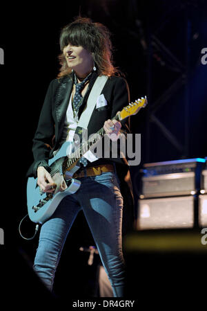 27 févr. 2009 - Dallas, Texas, USA - Le chanteur du groupe The Pretenders Chrissie Hynde réalise à l'appui de leur libération de la 'briser le béton' CD à une foule à la House of Blues. (Crédit Image : © Albert Pena/Southcreek IME/ZUMA Press) Banque D'Images