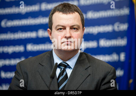 Feb 09, 2009 - Bruxelles, Belgique - Le Vice-Premier ministre serbe et ministre de l'intérieur, Ivica Dacic tient une conférence de presse au siège de la Commission européenne à Bruxelles, Belgique, le lundi 9 février 2009. (Crédit Image : © Wiktor Dabkowski/ZUMA Press) Banque D'Images