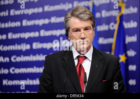 Jan 27, 2009 - Bruxelles, Belgique - Président de l'Ukraine Viktor Iouchtchenko prend la parole à une conférence de presse après une réunion bilatérale au siège de la Commission européenne à Bruxelles, Belgique. (Crédit Image : © Wiktor Dabkowski/ZUMA Press) Banque D'Images