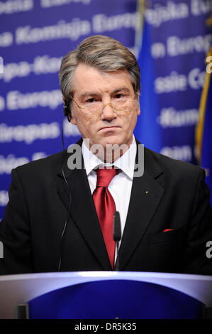 Jan 27, 2009 - Bruxelles, Belgique - Président de l'Ukraine Viktor Iouchtchenko prend la parole à une conférence de presse après une réunion bilatérale au siège de la Commission européenne à Bruxelles, Belgique. (Crédit Image : © Wiktor Dabkowski/ZUMA Press) Banque D'Images