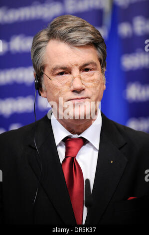 Jan 27, 2009 - Bruxelles, Belgique - Président de l'Ukraine Viktor Iouchtchenko prend la parole à une conférence de presse après une réunion bilatérale au siège de la Commission européenne à Bruxelles, Belgique. (Crédit Image : © Wiktor Dabkowski/ZUMA Press) Banque D'Images