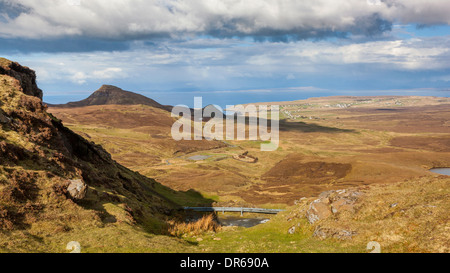 Le Quiraing un glissement sur la face est de Meall na Suiramach. Banque D'Images