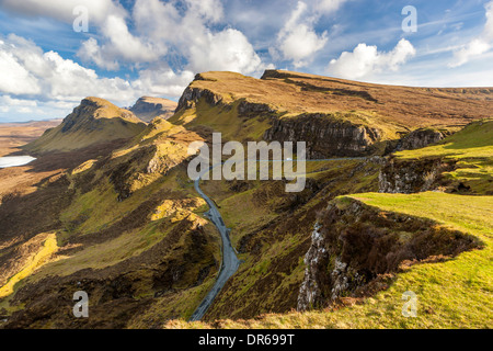 Le Quiraing un glissement sur la face est de Meall na Suiramach. Banque D'Images