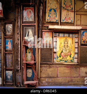 Brahmpur Brahmpuri vieille ville de Jodhpur au Rajasthan en Inde en Asie du Sud. Hindu Culture Voyage Wanderlust Indian Idol Icône urbaine de rue Banque D'Images